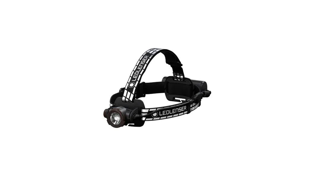 Ledlenser’s H7R Signature Is a Superpowered Headlamp for Moving Fast