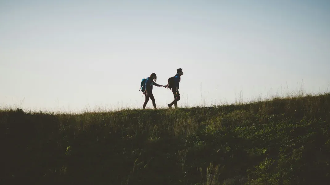 The Best Way to Evaluate a New Date? Go for a Hike.