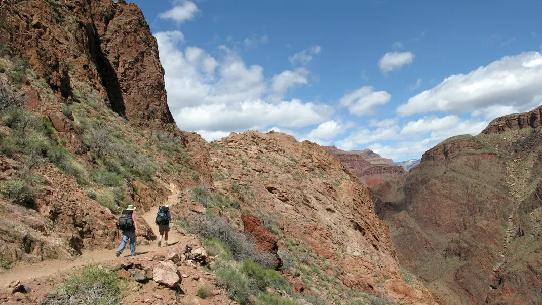 10 Science-Backed Ways To Cool Down Fast on the Trail