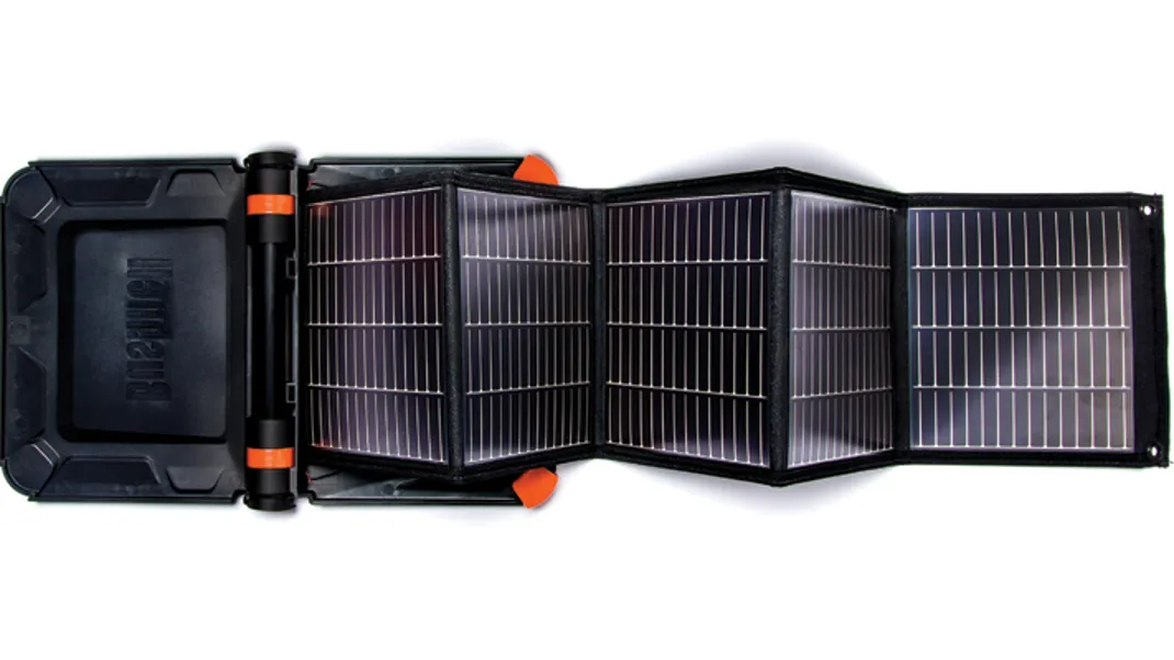 Backcountry Power: Bushnell POWERSYNC SolarBook 850